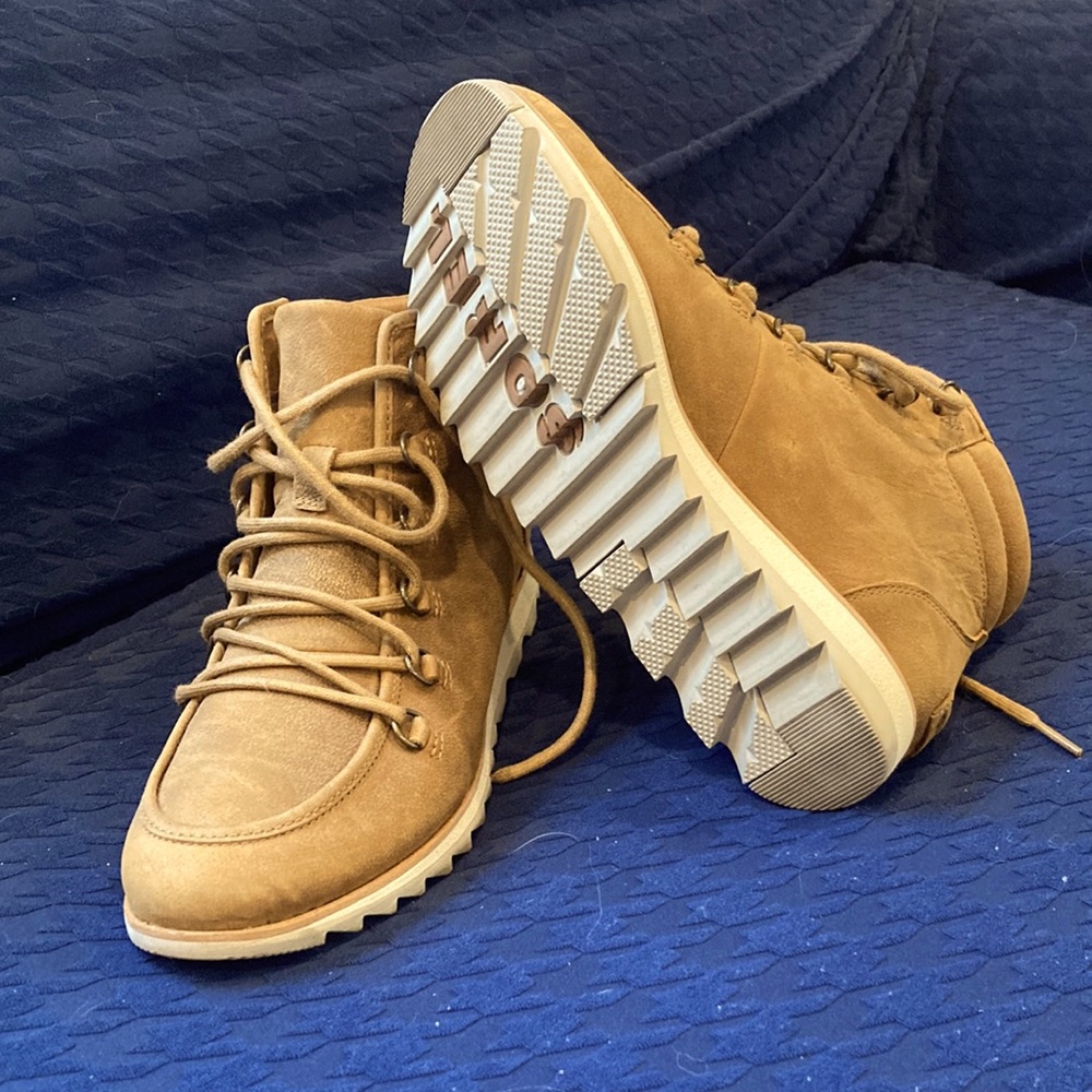 Women’s Sorel boots